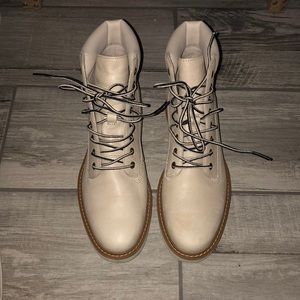 Women’s Timberland Boots - White